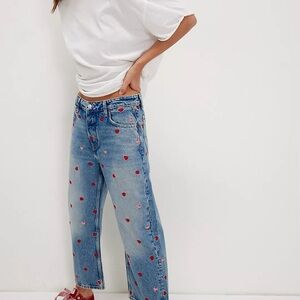 We The Free Deep Trance Embroidered Dropped Boyfriend Jeans | 27 💕❤️
